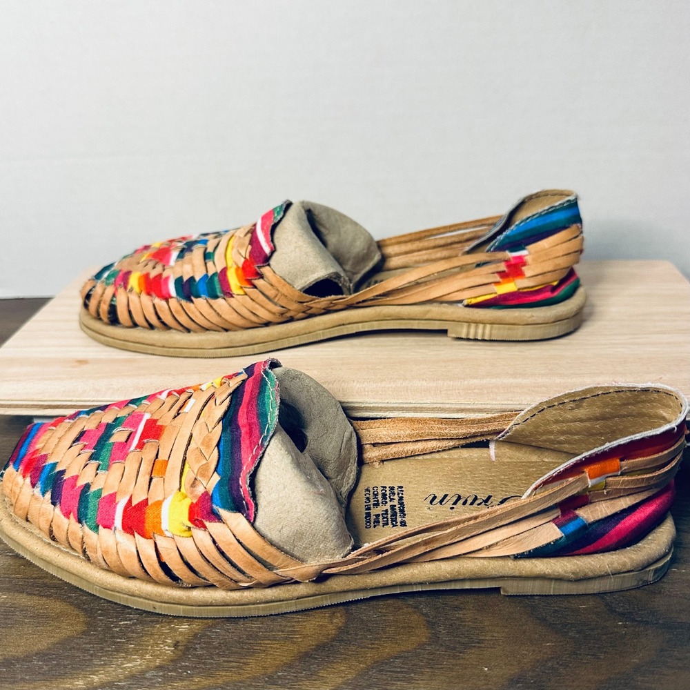 Mexican Huarache Sandals Woven Leather Rainbow Textile‎ Flats Womens 7-7.5 MX 24